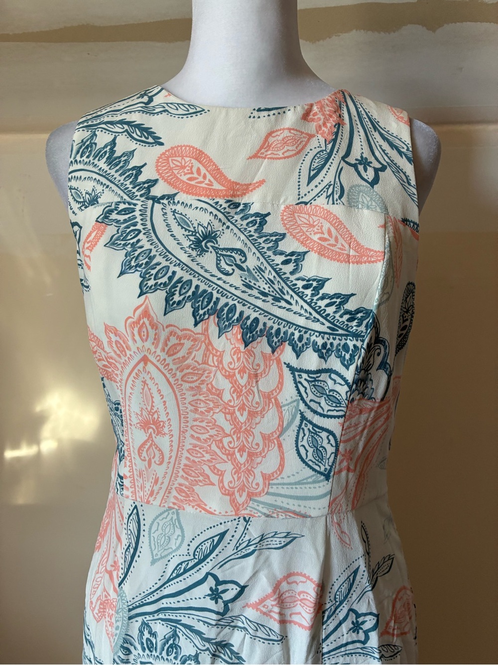 Shoshanna Silk Paisley Print Pleated Coral Blue Ivory Midi Dress size 6 - Picture 7 of 8